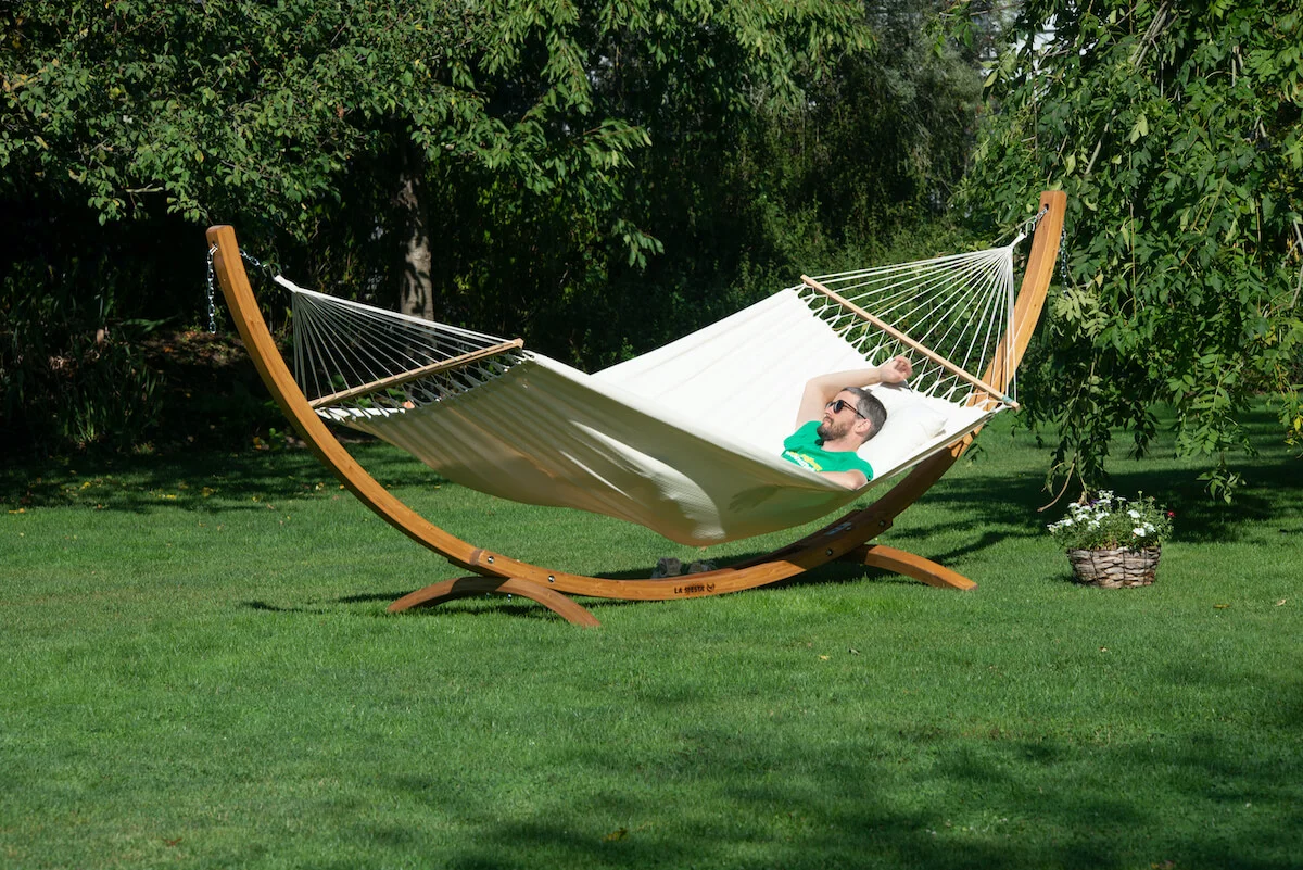 VIDAXLI NEGOZIO -VIDAXLI NEGOZIO florencia latte dvojna zunanja viseca mreza z robnimi palicami2